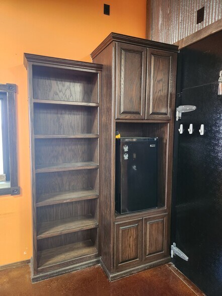 More Photos Of 2250 US Highway 40, Russell Flex For Sale