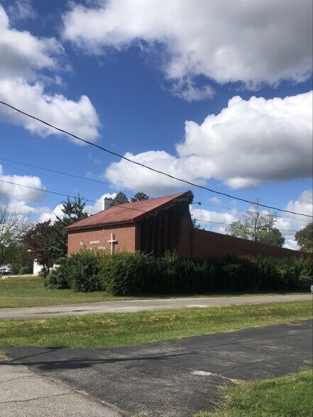 More Photos Of 9718 Dixie Hwy, Louisville Freestanding For Sale