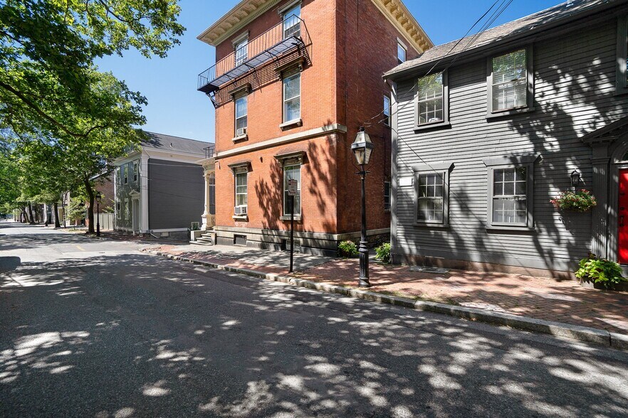 More Photos Of 110 Benefit St, Providence Apartments For Sale