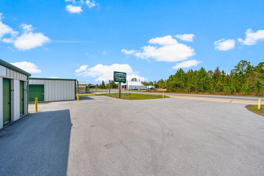 More Photos Of 2136 Cr-2321, Panama City Self Storage For Sale