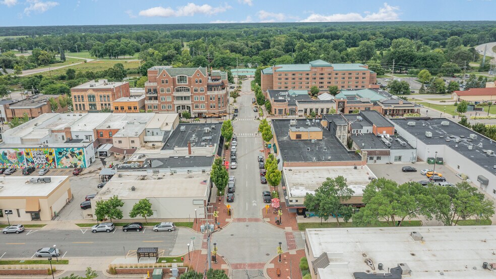 More Photos Of 134 Ashman St, Midland Restaurant For Sale