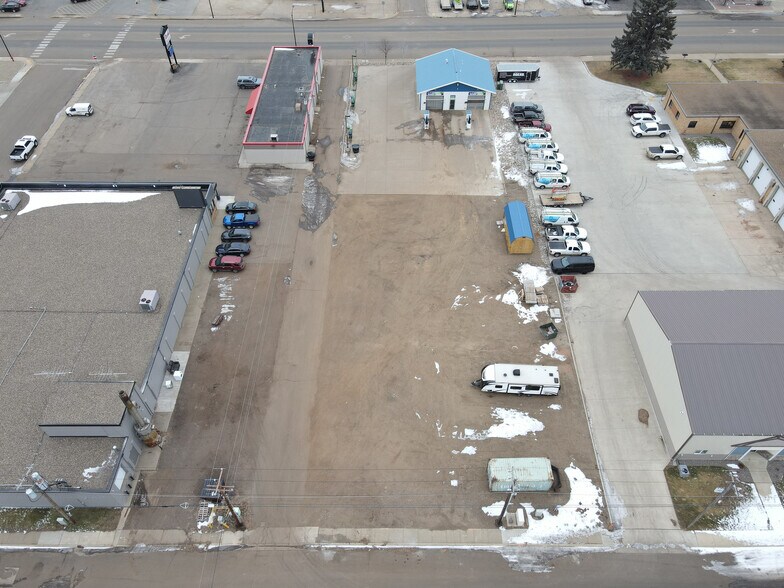 More Photos Of 1230 W Villard St, Dickinson Specialty For Sale