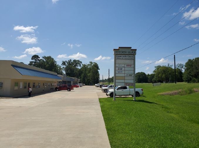 Primary Photo Of 671 Highway 171, Stonewall General Retail For Lease