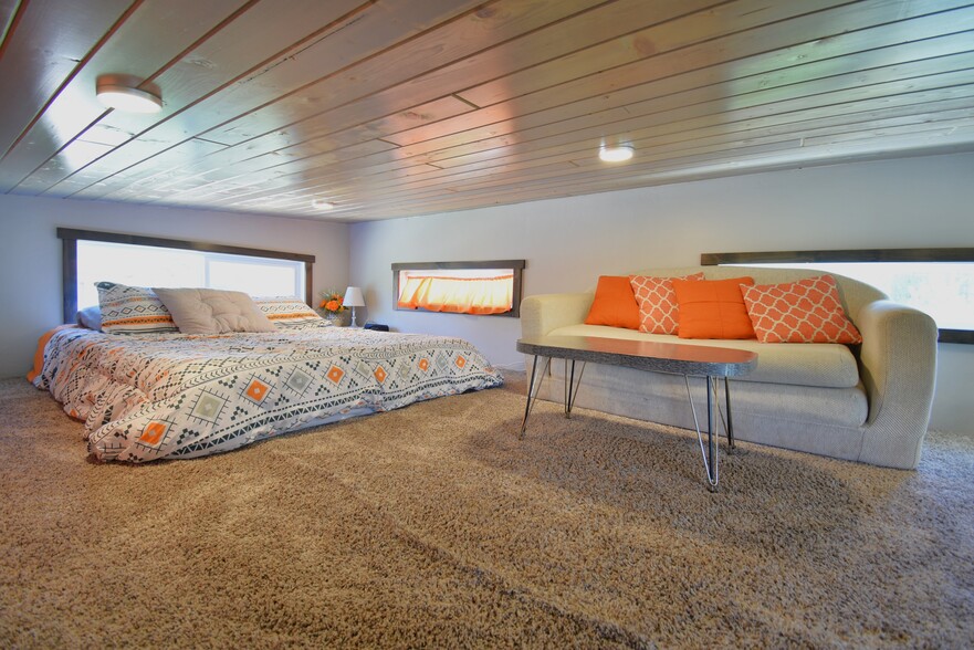 More Photos Of 3555 Yale Kilgore Rd, Island Park Multifamily For Sale