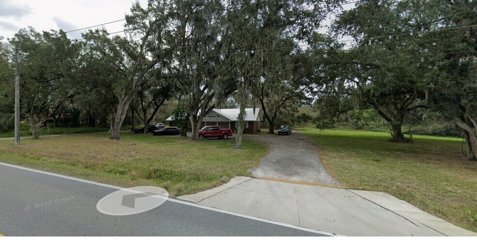 More Photos Of 4040 Waring Rd, Lakeland Office For Sale