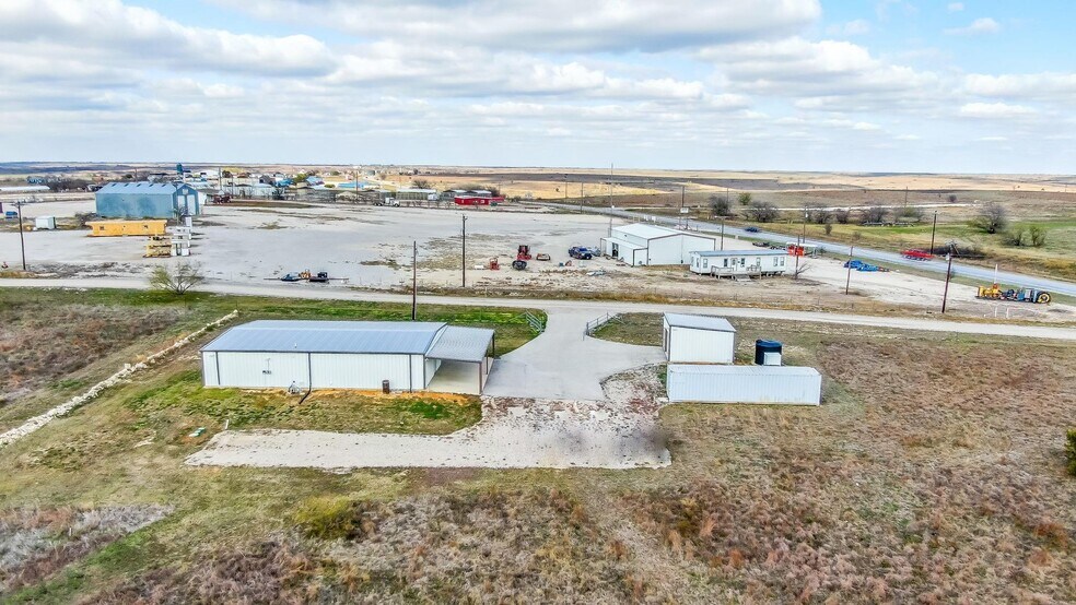 More Photos Of 13300 Cleburne Hwy, Cresson Industrial For Sale