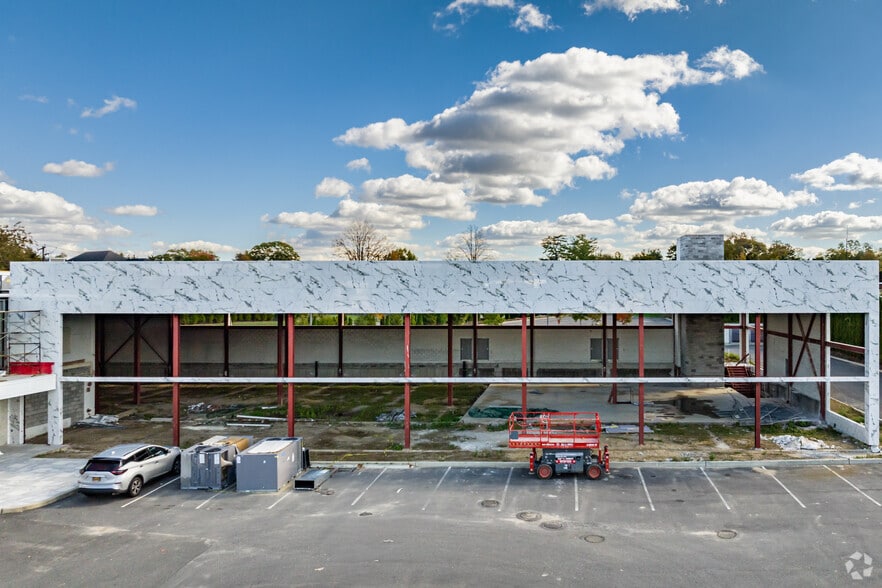 Photo of 2nd Floor Ste 10-11