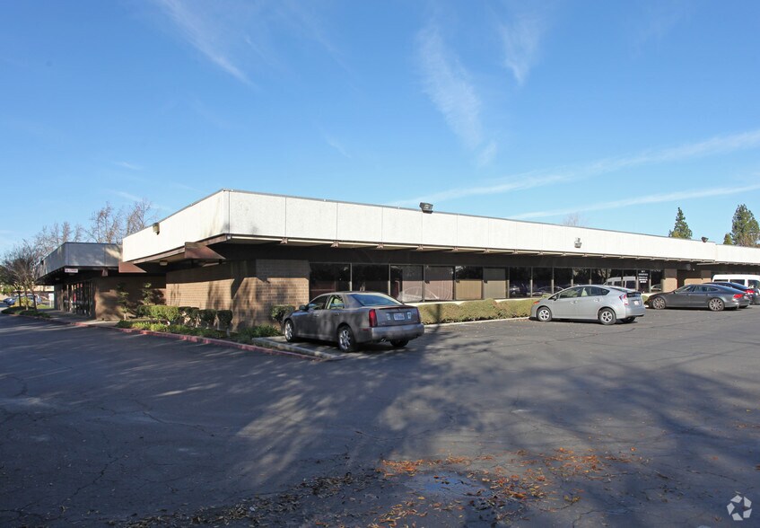 More Photos Of 1212 W Robinhood Dr, Stockton Unknown For Lease