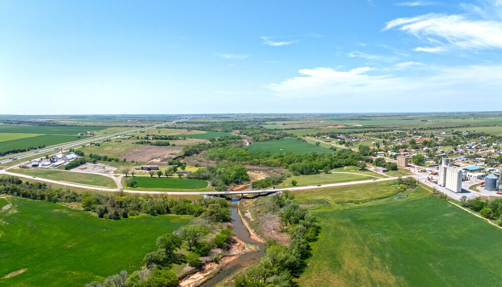 More Photos Of 3062 Interstate 40 S Service Road, Hydro Land For Sale