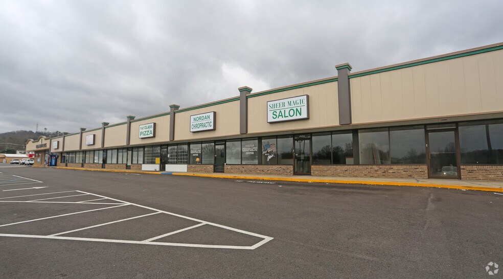 More Photos Of 2427 AL Highway 202, Anniston Storefront For Lease