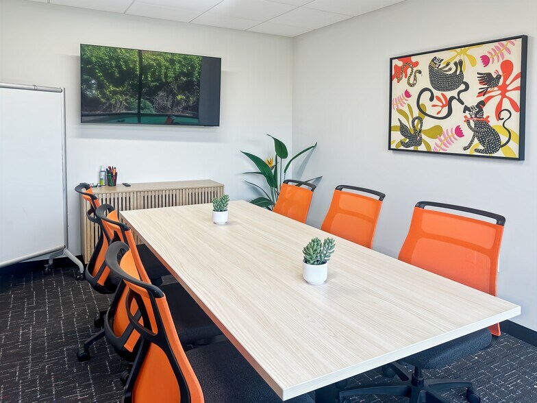 More Photos Of 2650 Camino del Rio N, San Diego Coworking Space