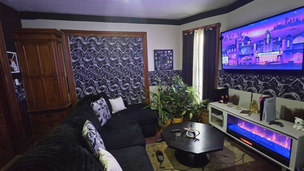 More Photos Of 132 Main St, Binghamton Apartments For Sale