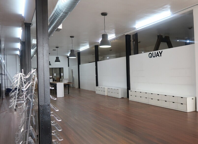 More Photos Of 843 S Los Angeles St, Los Angeles Warehouse For Lease