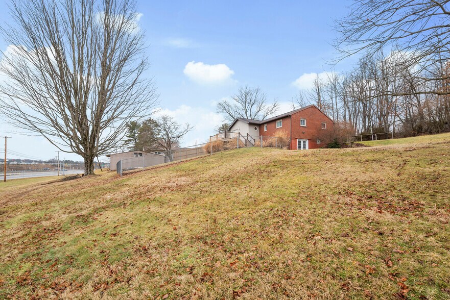 More Photos Of 102-108 Allemande Ln, Valencia Land For Sale