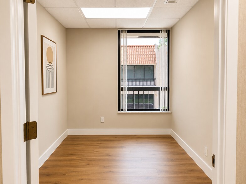 More Photos Of 1860 Forest Hill Blvd, West Palm Beach Unknown For Lease