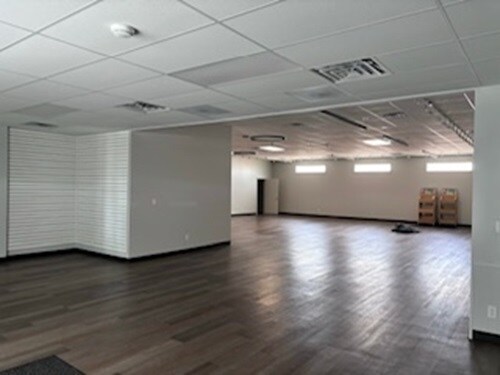 More Photos Of 1575 S Calumet Rd, Chesterton Storefront For Lease