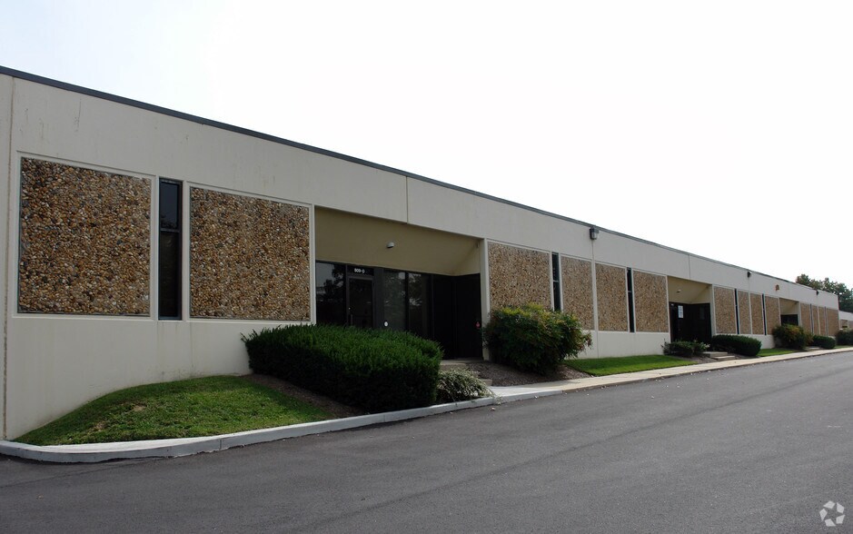 More Photos Of 809 Barkwood Ct, Linthicum Flex For Lease