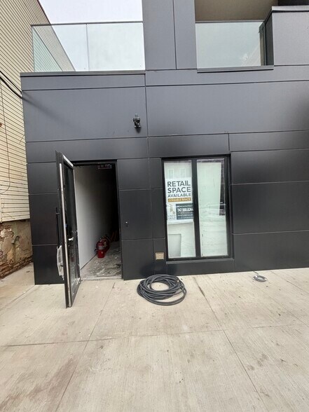 More Photos Of 48 Cedar St, Brooklyn Rehabilitation Center For Lease