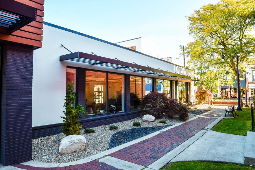 More Photos Of 203 S Lafayette St, Greenville Office For Lease
