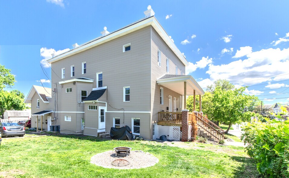 More Photos Of 403 Washington Ave, Sellersville Apartments For Sale