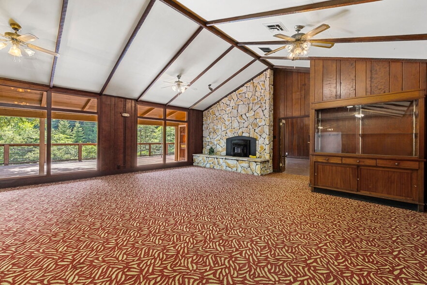 More Photos Of , Willits Unknown For Sale