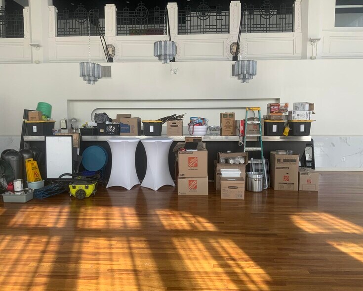 More Photos Of 2201 Locust St, Saint Louis Lodge Meeting Hall For Sale