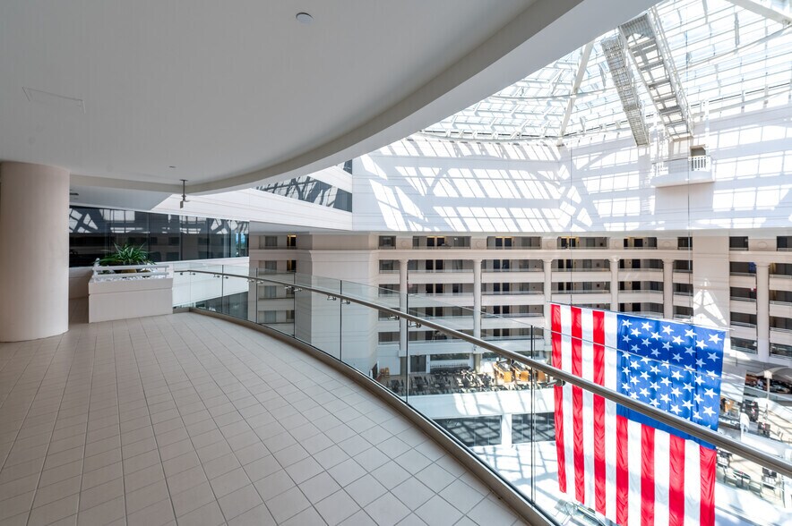 More Photos Of 5335 Wisconsin Ave NW, Washington Office For Lease