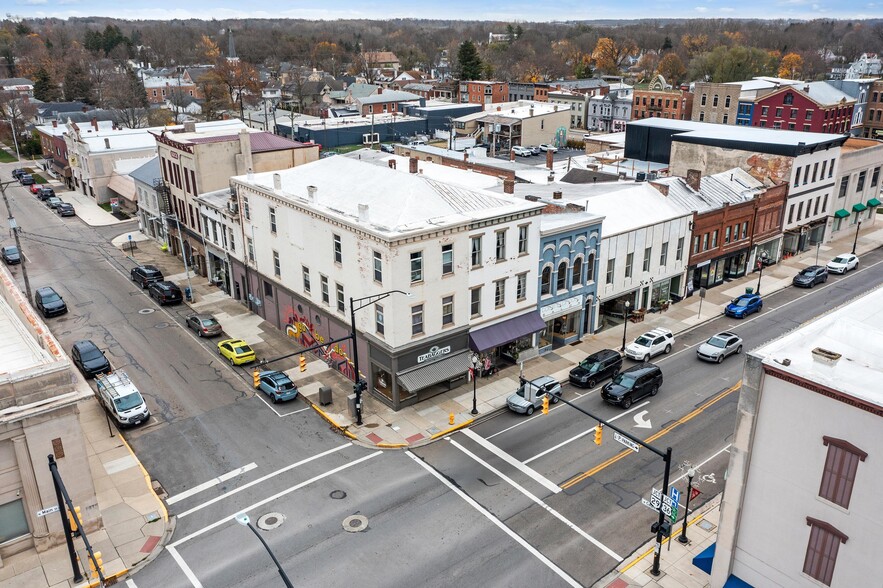 Primary Photo Of 125 N Main St, Urbana Storefront For Sale