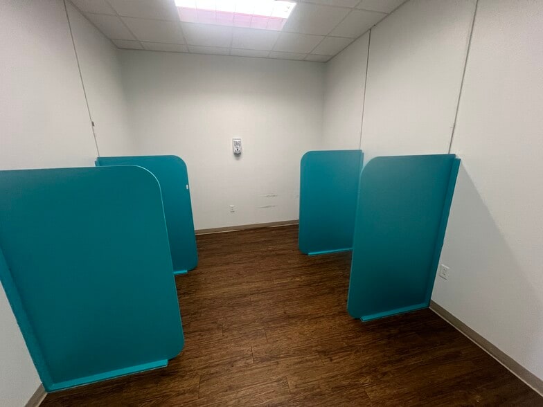 More Photos Of 3202 S W S Young Dr, Killeen Medical For Lease