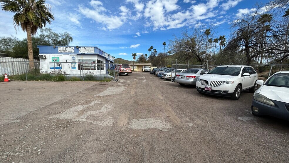 Primary Photo Of 13623 N Cave Creek Rd, Phoenix Auto Repair For Sale