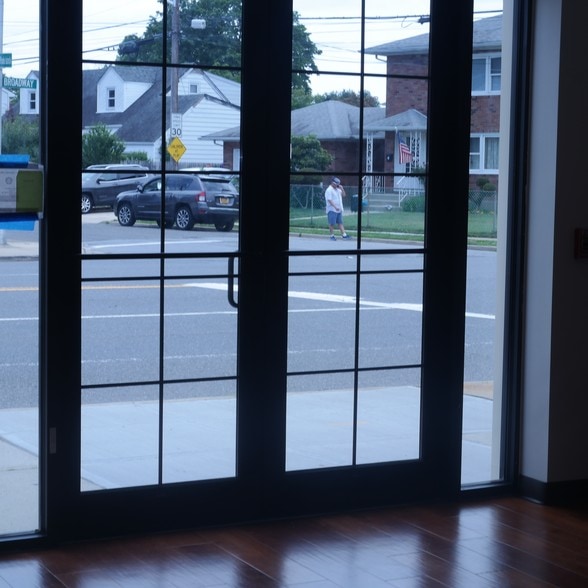 More Photos Of 675 Broadway, Massapequa Office For Lease