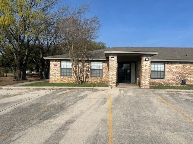 More Photos Of 1002 Medical Dr, Killeen Office For Lease
