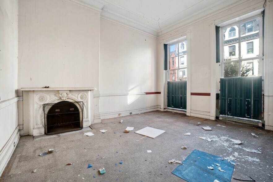 More Photos Of 1116 St Paul St, Baltimore Office For Sale