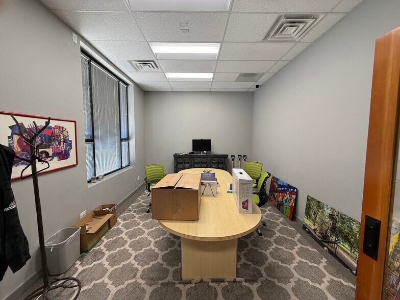 More Photos Of 3778 S Kalamath St, Englewood Warehouse For Sale