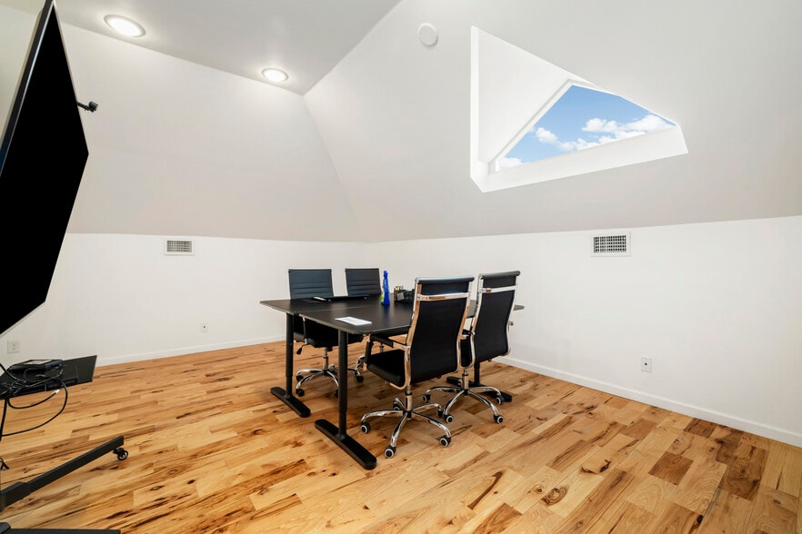 More Photos Of 13005 Lowell Blvd, Broomfield Freestanding For Sale