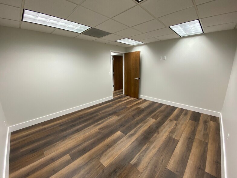 More Photos Of 75 Claremont Rd, Bernardsville Office For Lease