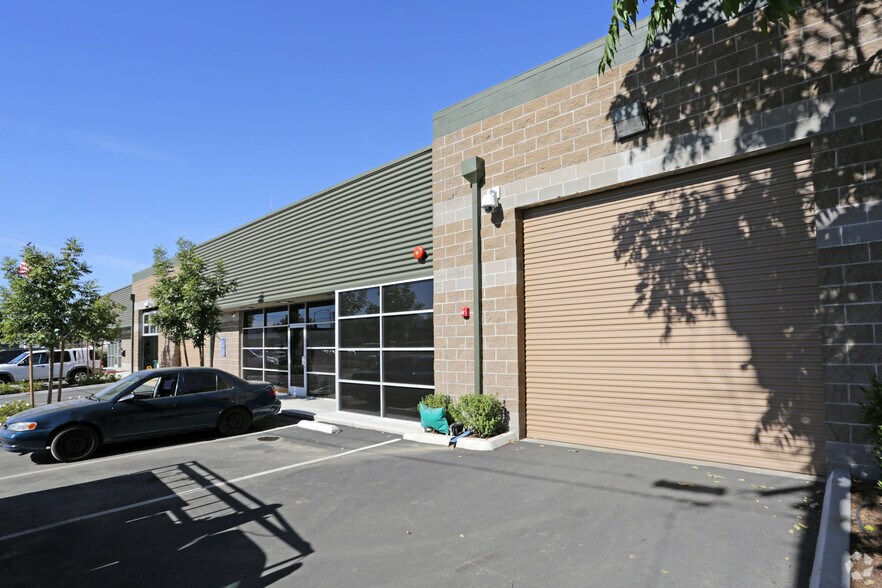 More Photos Of 1221 66th St, Sacramento Flex For Sale