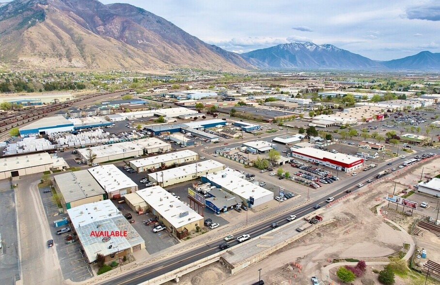 More Photos Of 709-711 S University Ave, Provo Service For Sale