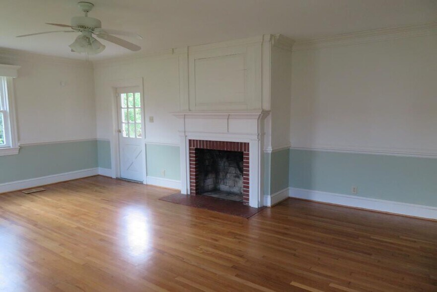 More Photos Of 110 Office Park Dr, Roanoke Rapids Medical For Sale