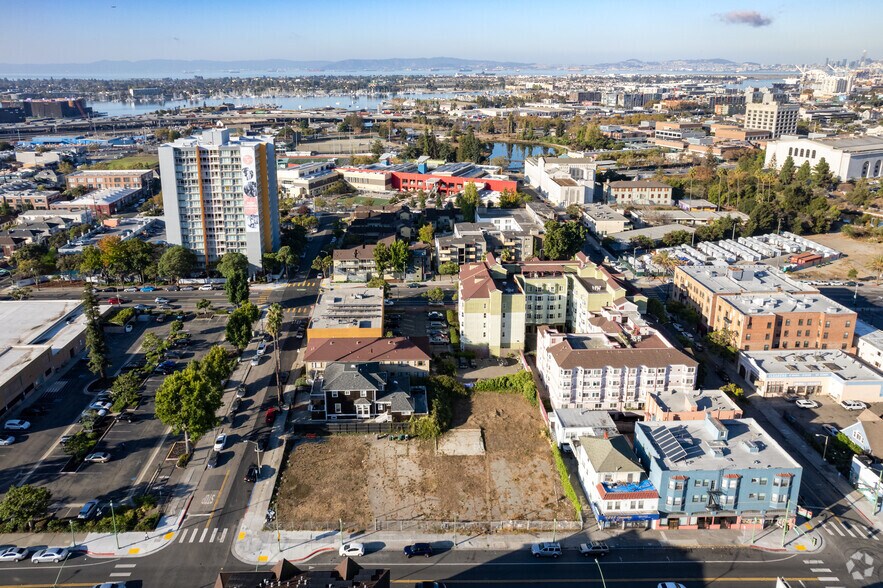 More Photos Of 229 International Blvd, Oakland Land For Sale