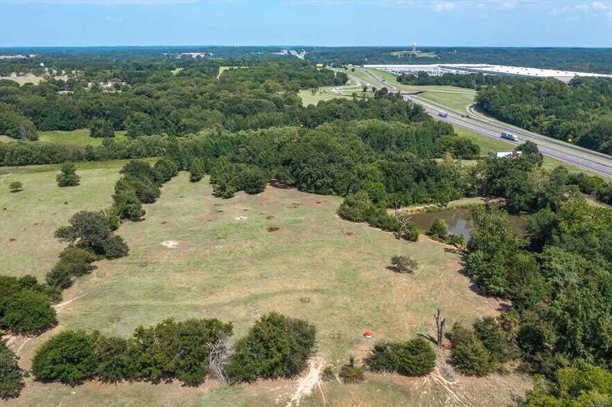 More Photos Of TBD Interstate 20 Is, Lindale Land For Sale