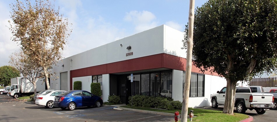 Primary Photo Of 2292 N Batavia St, Orange Warehouse For Lease