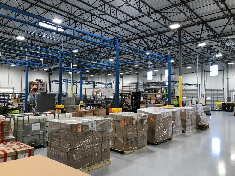 More Photos Of 13020 Jamesburg Rd, Huntersville Distribution For Lease
