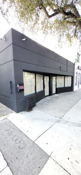 More Photos Of 2322 NE 2nd Ave, Miami Restaurant For Lease