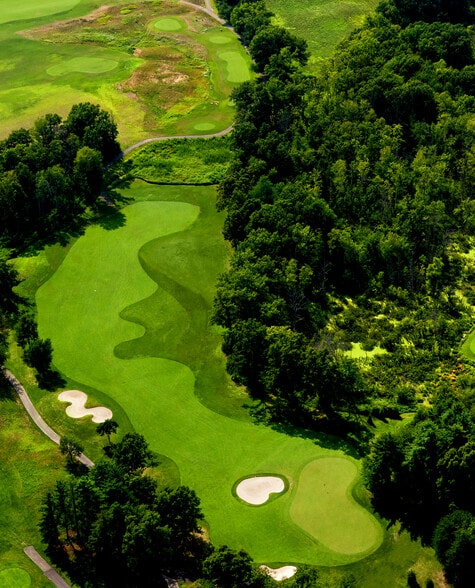 More Photos Of 61809 Stonegate Dr, Centreville Golf Course Driving Range For Sale