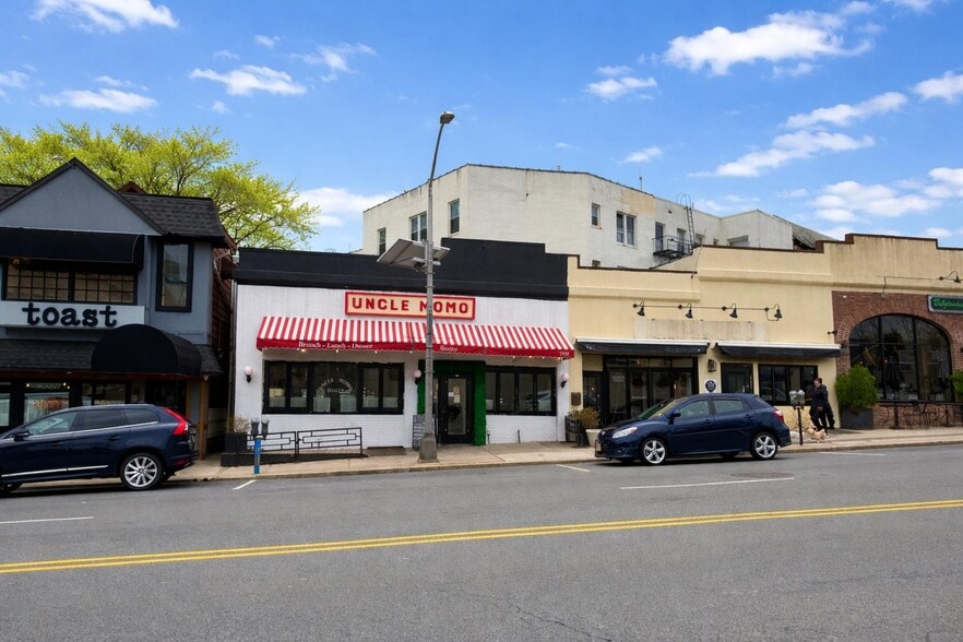 Primary Photo Of 702-720 Bloomfield Ave, Montclair Storefront For Lease