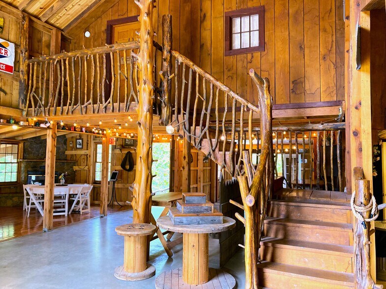 More Photos Of 22413 Highway C, Lawson Specialty For Sale