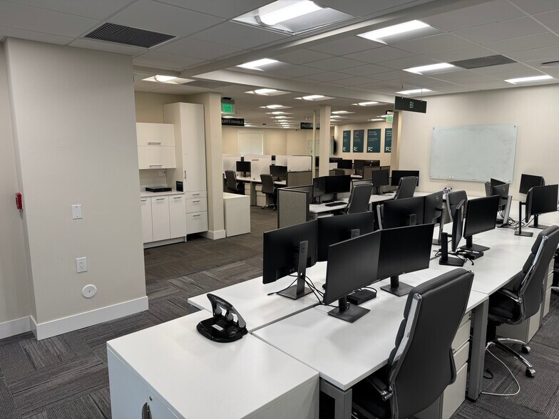 More Photos Of 12895 SW 132nd St, Miami Office For Sale