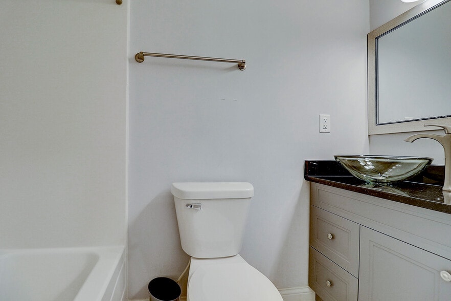 More Photos Of , Indianapolis Multifamily For Sale