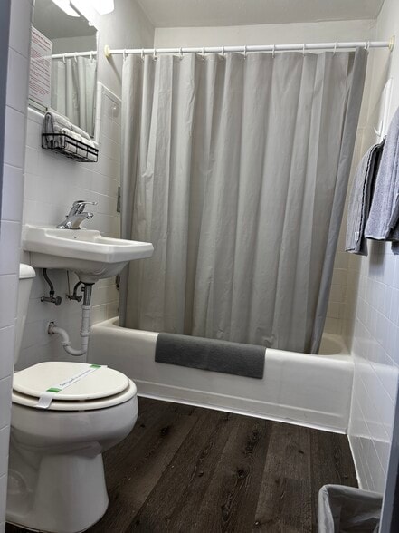 More Photos Of 215 E 3rd St, La Junta Hotel For Sale